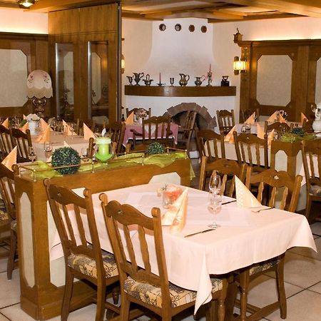 Kinheim Hotel Pohl מראה חיצוני תמונה